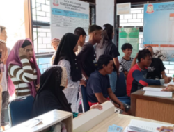 Camat Sangkarrang Pantau Langsung Pelayanan Administrasi Masyarakat