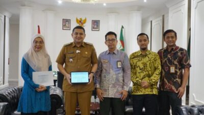 Wali Kota Makassar dan Ketua TP PKK Ajak Warga Taat Pajak Sebelum 31 Maret