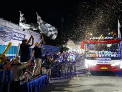 Dirut SPJM Lepas Ratusan Peserta Program Mudik Gratis